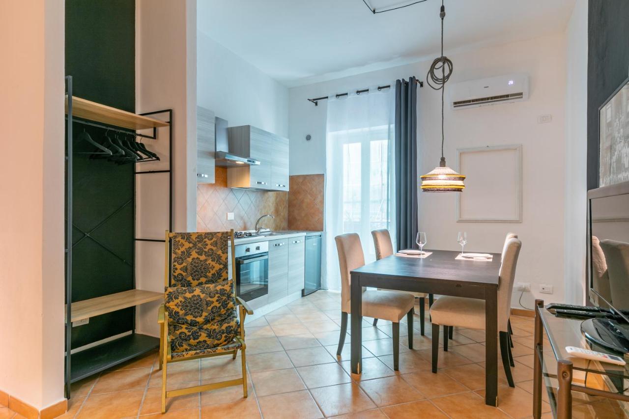 Apartment Ballaro Cozy With Balcony Palermo